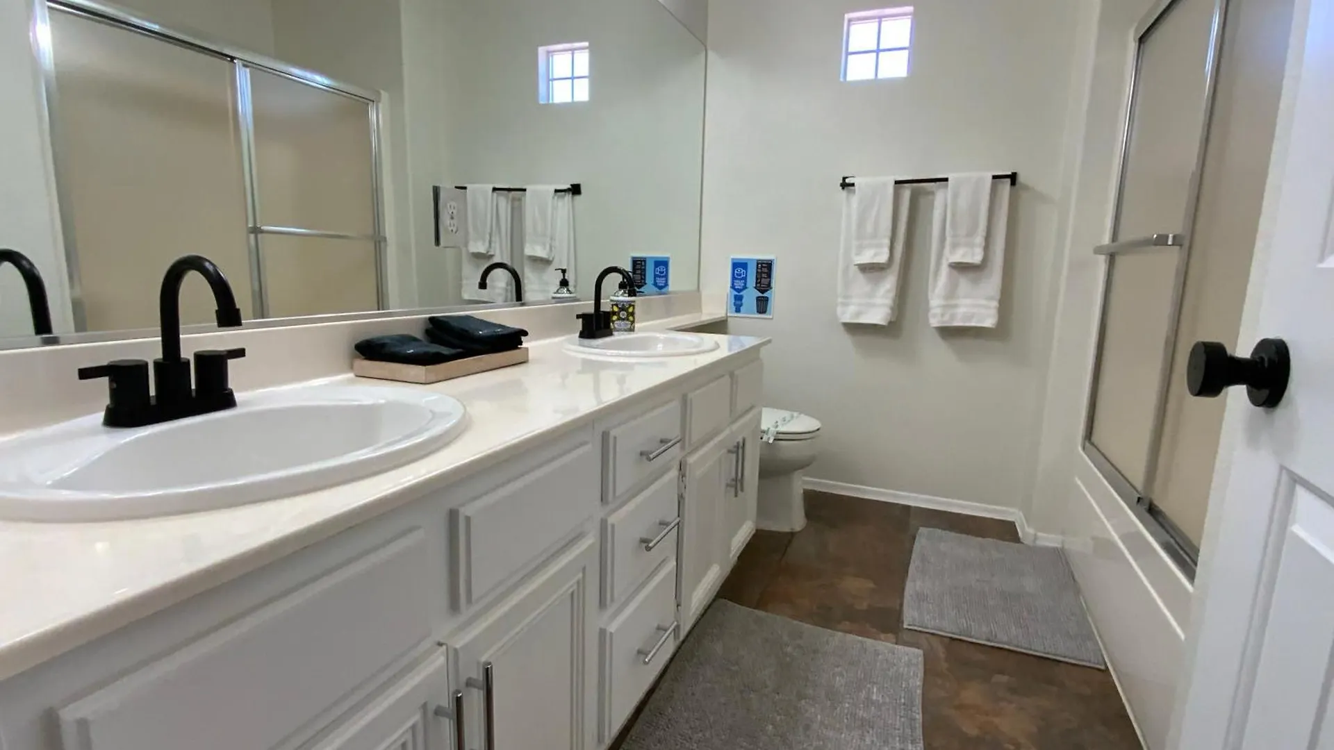 Buddha Gem, Central 6 Bed Room Luxury Home With Pool Hot Tub Game Room And Much More Las Vegas 0*,