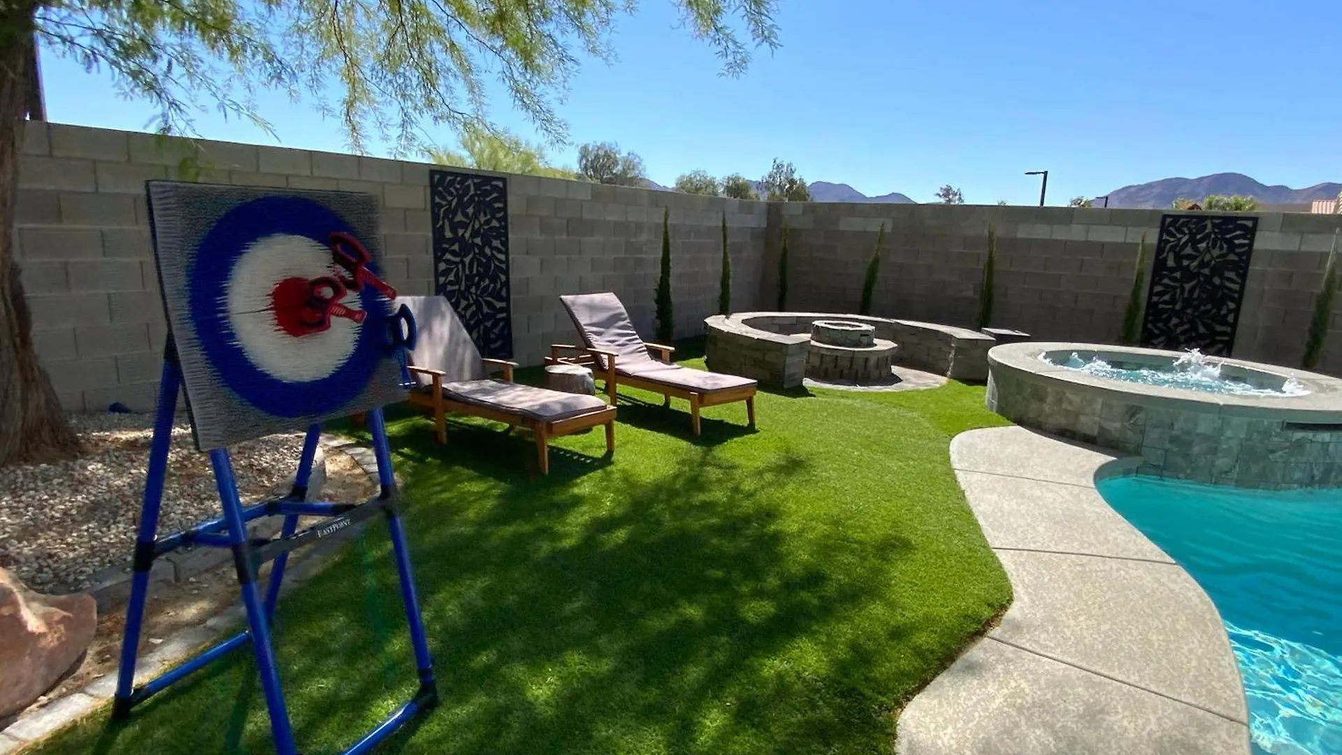 Buddha Gem, Central 6 Bed Room Luxury Home With Pool Hot Tub Game Room And Much More Las Vegas 0*,  United States