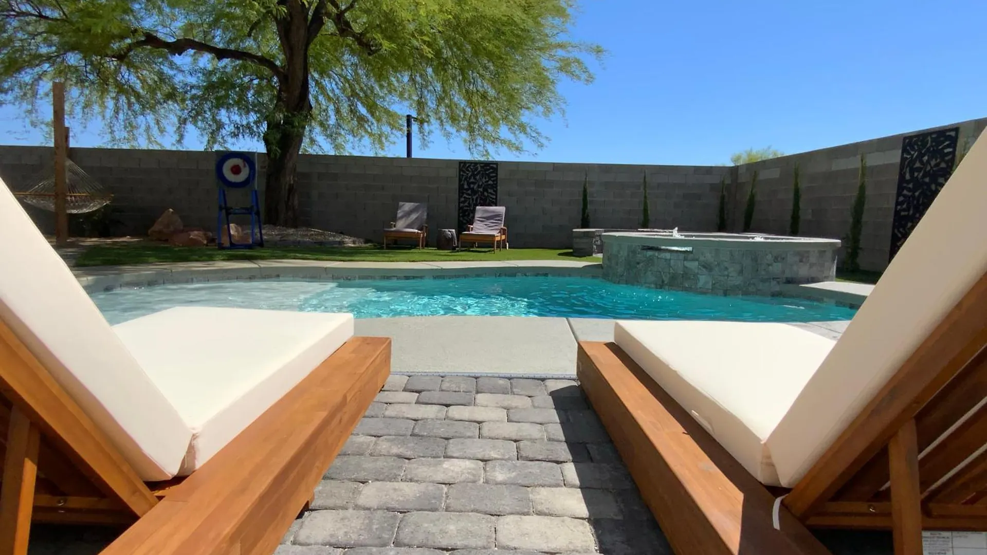 Buddha Gem, Central 6 Bed Room Luxury Home With Pool Hot Tub Game Room And Much More contacts